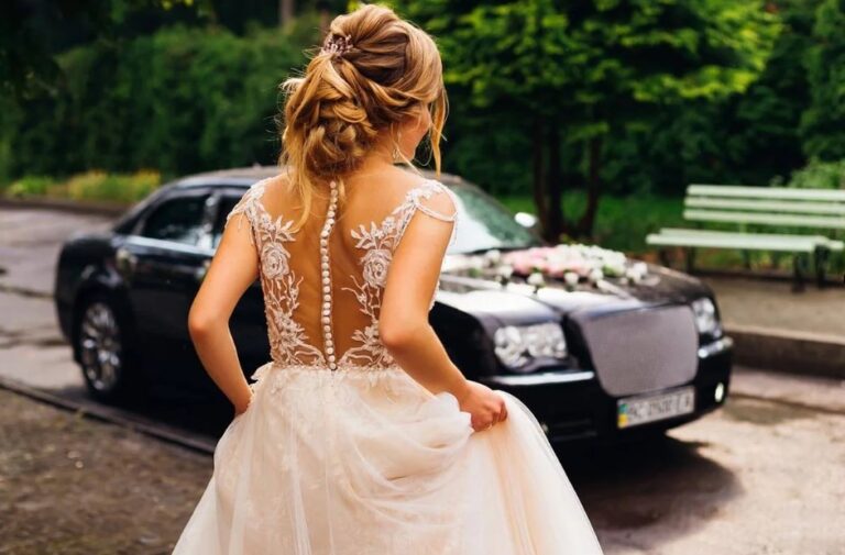 The Intricacies of Crafting Custom Wedding Suits for Your Big Day